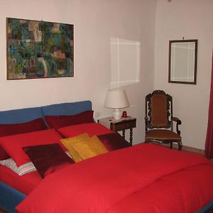 Kamer met een King Size Bed